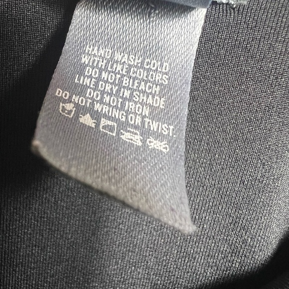 Aerie Maillot De Bain One-Piece Swimsuit Scoop Neck Low Cut Back Lined Black L - Picture 7 of 8